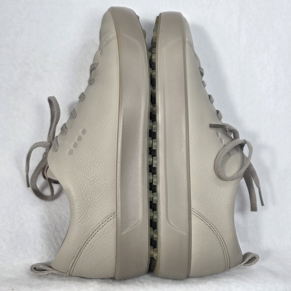 Ecco Women's Spikeless Soft Hydromax Golf Shoes Extra Wide 8 in Oyster Colorway - Picture 6 of 10